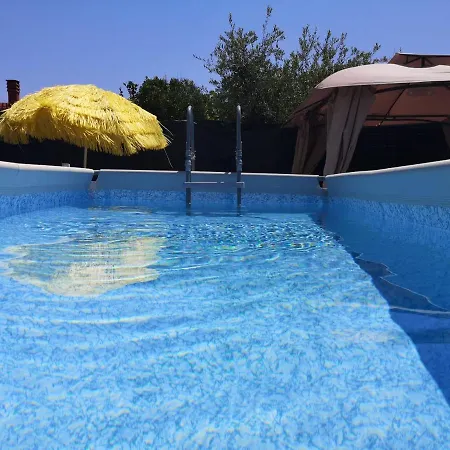 Mina Con Vasca Idromassaggio Holiday home *