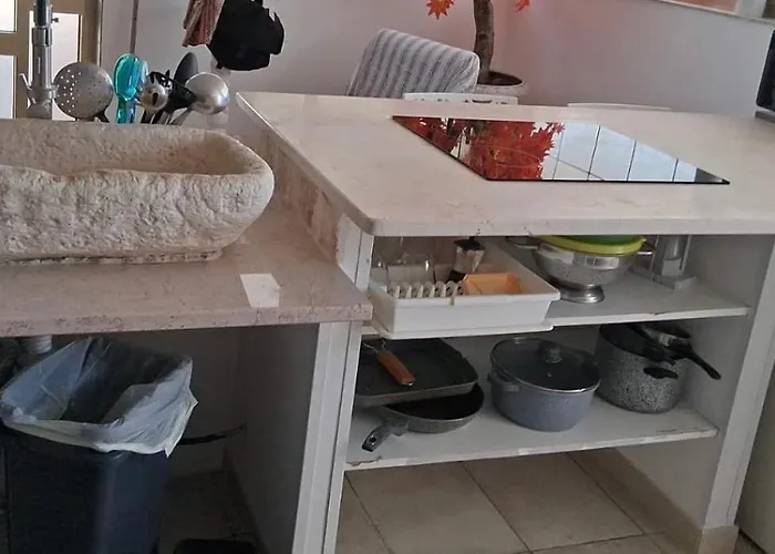 Mina Con Vasca Idromassaggio